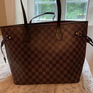 Daisy Rose checkered tote